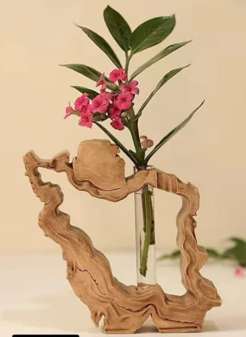 بیس و گلجای ایران